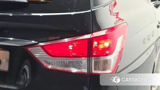 Ssangyong Korando Turismo id 5035703 из Кореи 15