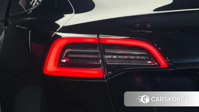 Tesla Model 3 id 4697582 из Кореи 15