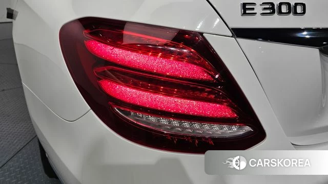 Mercedes-Benz E-Class W213 id 5018850 из Кореи 15