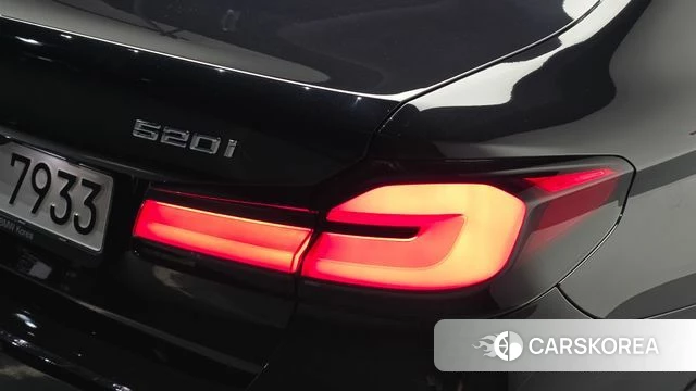 BMW 5 Series (G30) id 5002433 из Кореи 15