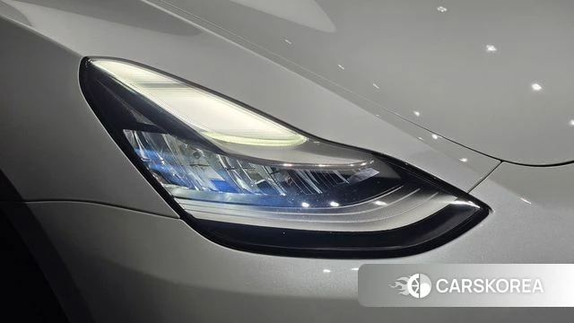 Tesla Model Y id 4750464 из Кореи 15
