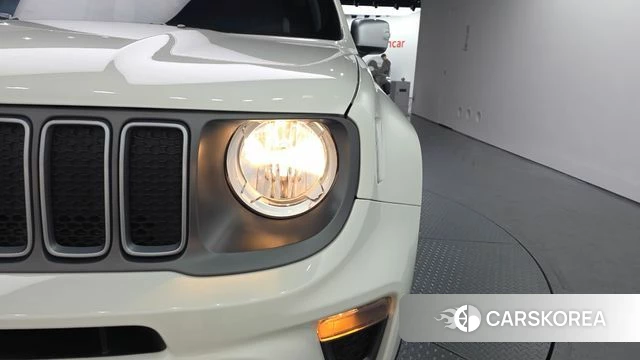 Jeep Renegade id 5046922 из Кореи 15
