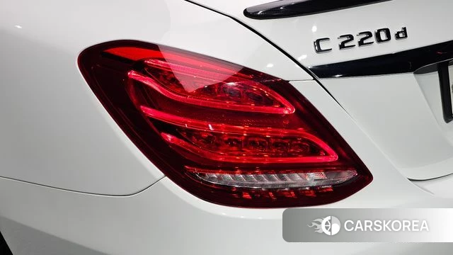 Mercedes-Benz C-Class W205 id 4983277 из Кореи 16