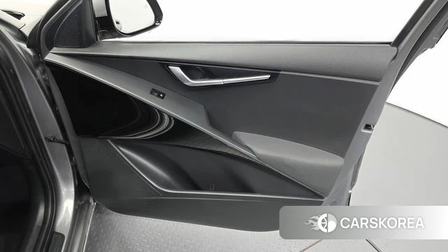 Kia Di All New Niro EV id 5002624 из Кореи 16