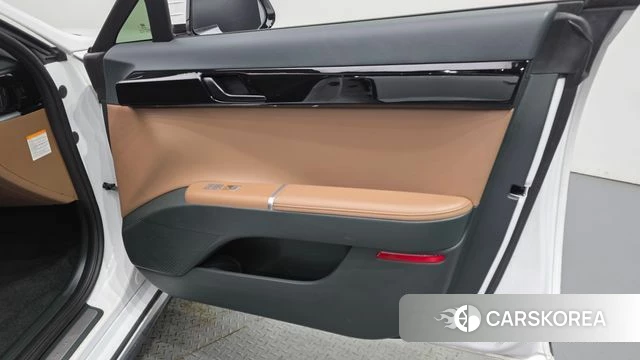 Hyundai Grandeur Hybrid (GN7) id 4995957 из Кореи 16