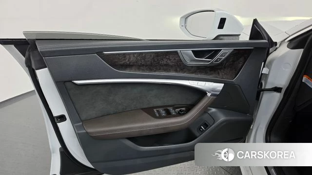 Audi A7 (4K) id 4977494 из Кореи 16