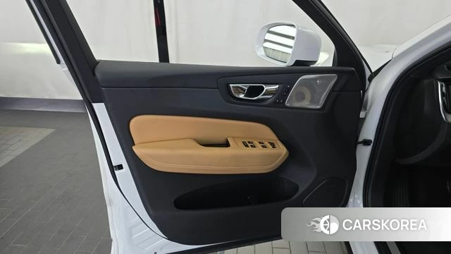 Volvo XC60 second Generation id 4998300 из Кореи 16