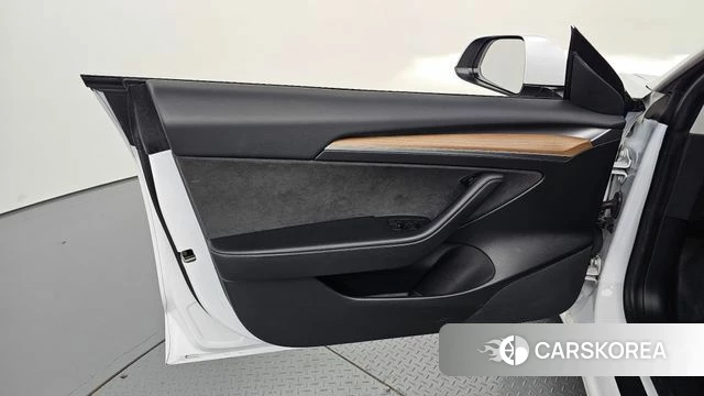 Tesla Model 3 id 4906369 из Кореи 16