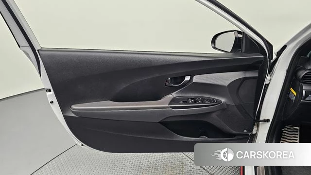 Hyundai Veloster (JS) id 4658330 из Кореи 16