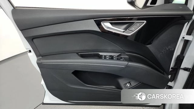Audi Q4 e-Tron (F4) id 4778616 из Кореи 16
