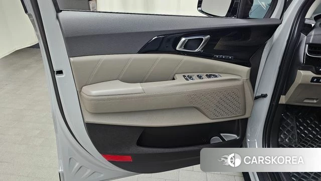 Kia The New Carnival 4th Generation id 4950210 из Кореи 16