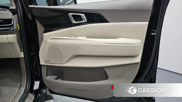 Kia The New Carnival 4th Generation id 5001372 из Кореи 16