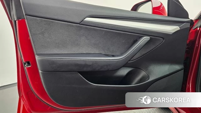 Tesla Model 3 id 4981621 из Кореи 16