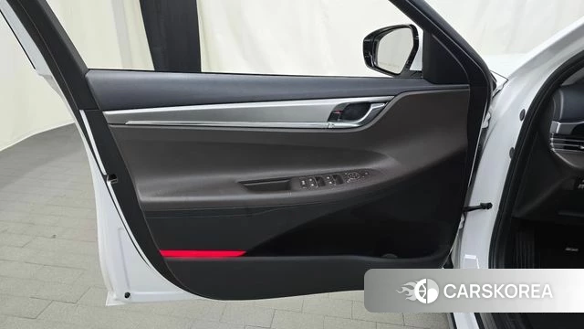 Hyundai The New Grandeur IG id 4997976 из Кореи 16