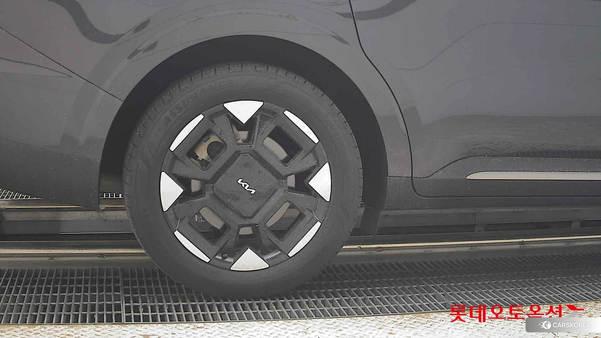 Kia Carnival Hybrid id 4990053 из Кореи 16