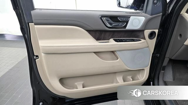 Lincoln Navigator 4th generation id 4986210 из Кореи 16