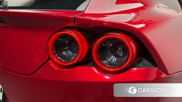 Ferrari GTC4 Russo id 4900568 из Кореи 16