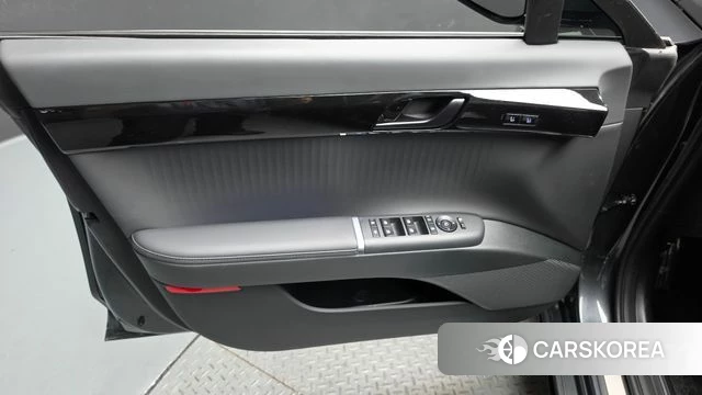 Hyundai Grandeur Hybrid (GN7) id 5001420 из Кореи 16