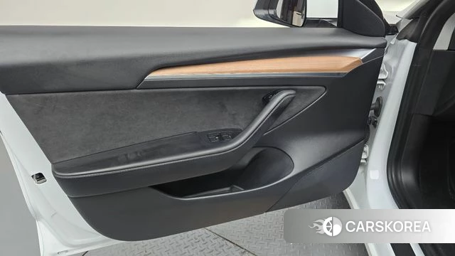 Tesla Model 3 id 4982097 из Кореи 16