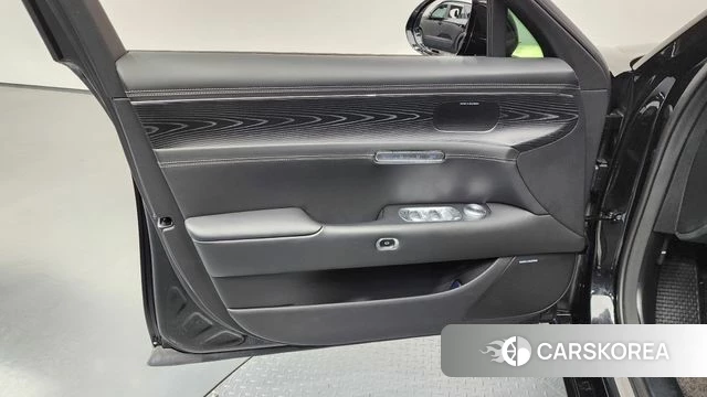 Genesis G90 (RS4) id 4935506 из Кореи 16