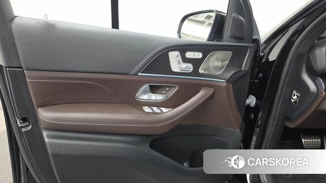 Mercedes-Benz GLS - Class X167 id 5002367 из Кореи 16