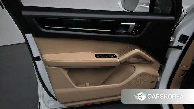 Porsche Cayenne (PO536) id 4966627 из Кореи 16
