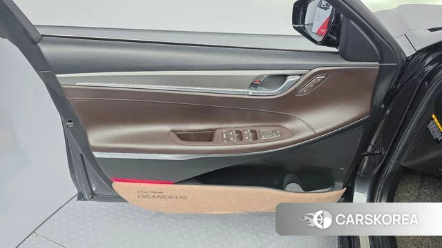 Hyundai The New Grandeur IG Hybrid id 5041486 из Кореи 16