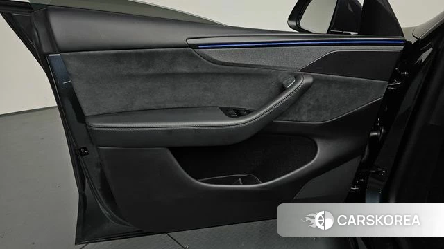 Tesla Model Y id 4762234 из Кореи 16