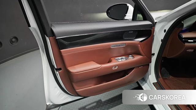 Genesis G90 (RS4) id 5017160 из Кореи 16