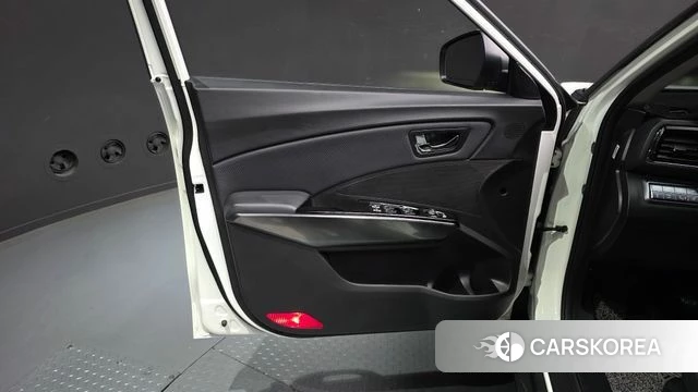 Ssangyong Berry New Tivoli id 5012584 из Кореи 16