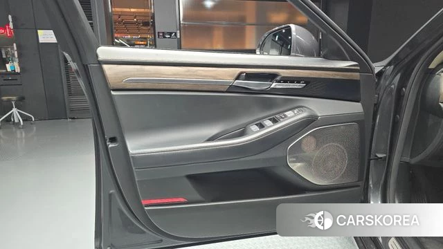 Genesis G90 id 4967514 из Кореи 16