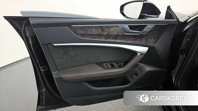 Audi A7 (4K) id 5023127 из Кореи 16