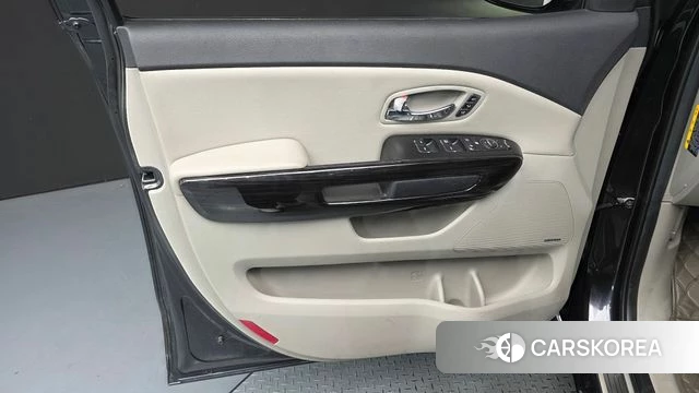 Kia The New Carnival id 4988033 из Кореи 16