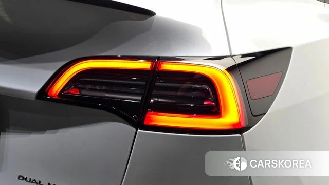 Tesla Model Y id 4793336 из Кореи 16