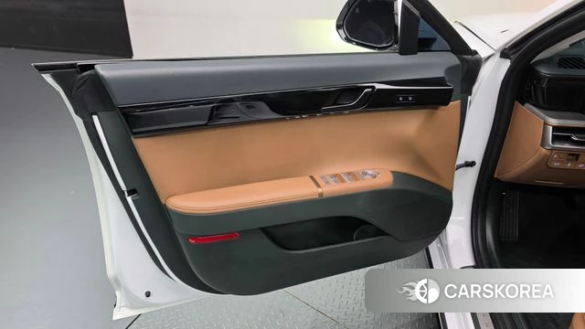 Hyundai Grandeur Hybrid (GN7) id 4773527 из Кореи 16
