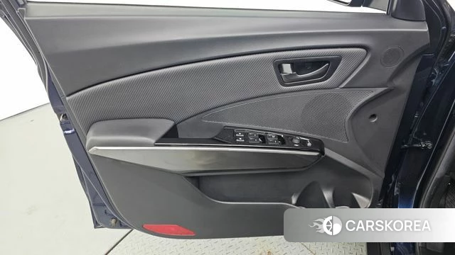 Ssangyong The New Tivoli id 4905025 из Кореи 16