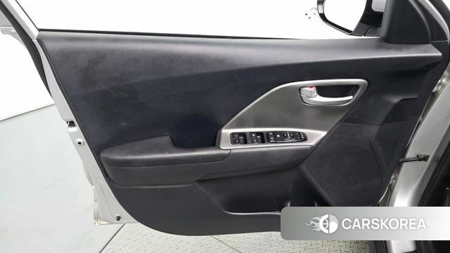 Kia Niro Plus id 5017234 из Кореи 16