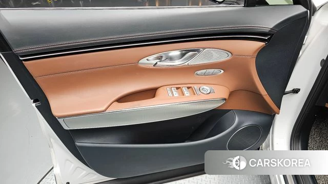 Genesis GV70 id 5058912 из Кореи 16