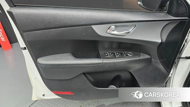 Kia The New K3 2nd generation id 4985982 из Кореи 16