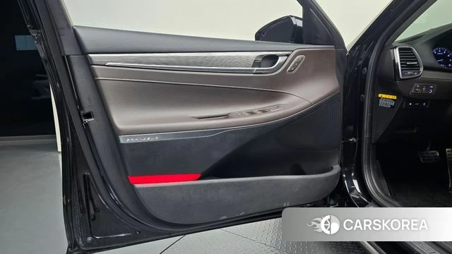 Hyundai Grandeur IG id 4978025 из Кореи 16