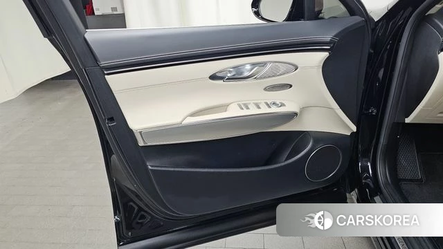 Genesis GV70 id 4941473 из Кореи 16