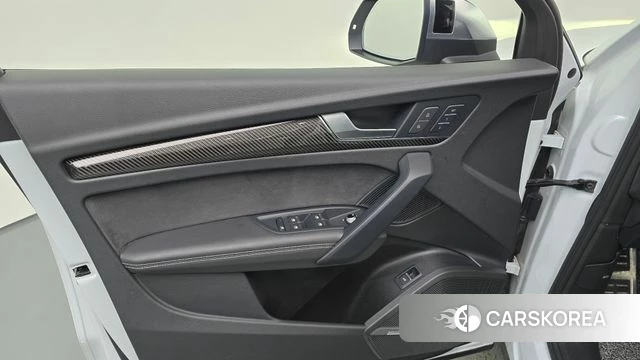 Audi SQ5 (FY) id 4929013 из Кореи 16