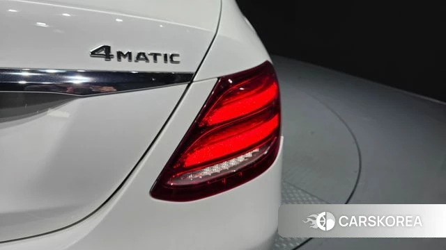 Mercedes-Benz E-Class W213 id 5003958 из Кореи 16