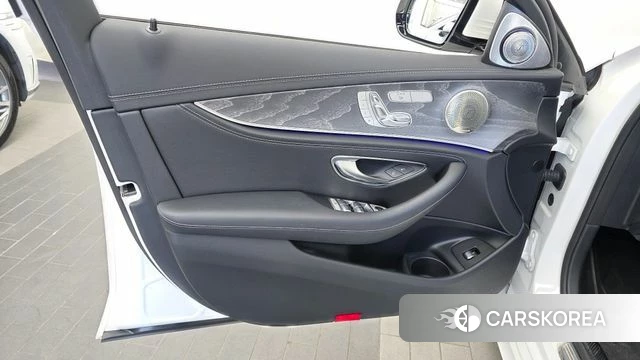 Mercedes-Benz E-Class W213 id 5027915 из Кореи 16