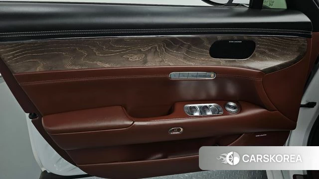 Genesis G90 (RS4) id 5012500 из Кореи 16