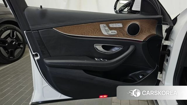 Mercedes-Benz E-Class W213 id 4976853 из Кореи 16