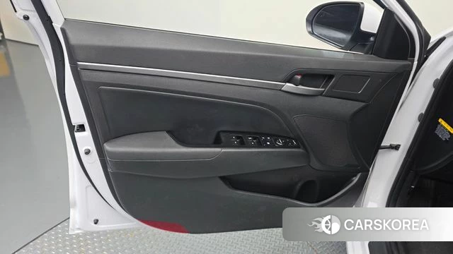 Hyundai Avante AD id 5014124 из Кореи 16