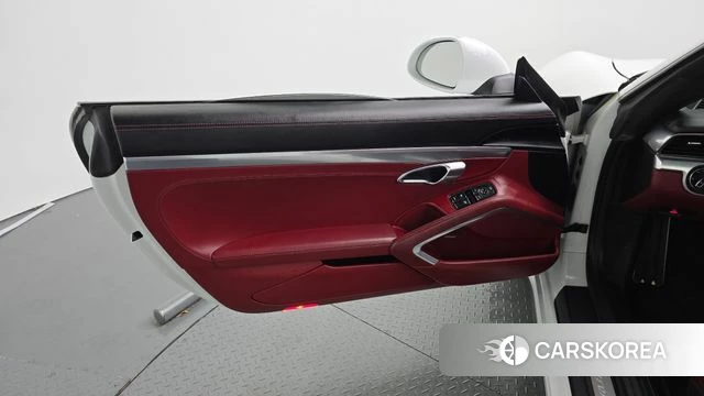 Porsche 911 id 4983180 из Кореи 16