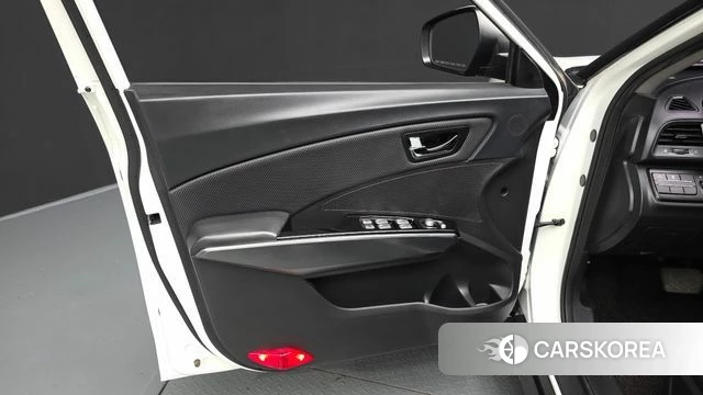 Ssangyong Tivoli Armor id 4718032 из Кореи 16