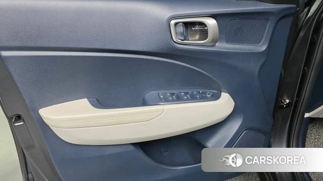 Hyundai Venue id 5040346 из Кореи 16